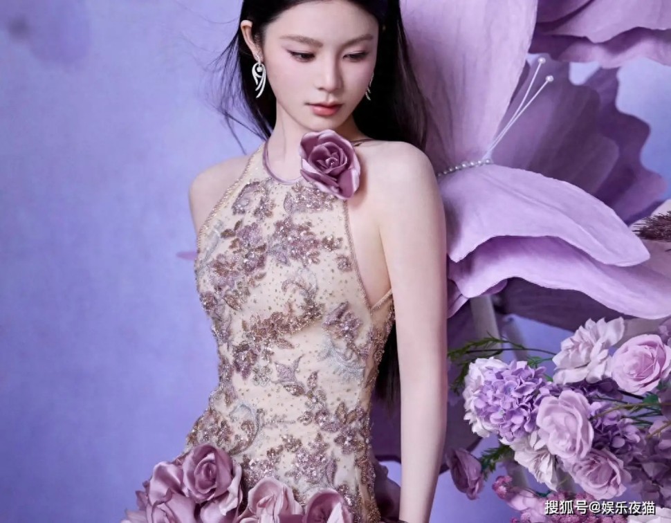 易烊千玺25岁生日，好兄弟王俊凯王源没大张旗鼓庆生有原因，懂吗